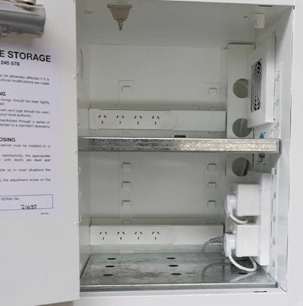 Storemasta - 8 Outlet Lithium Ion Battery Charging Cabinet